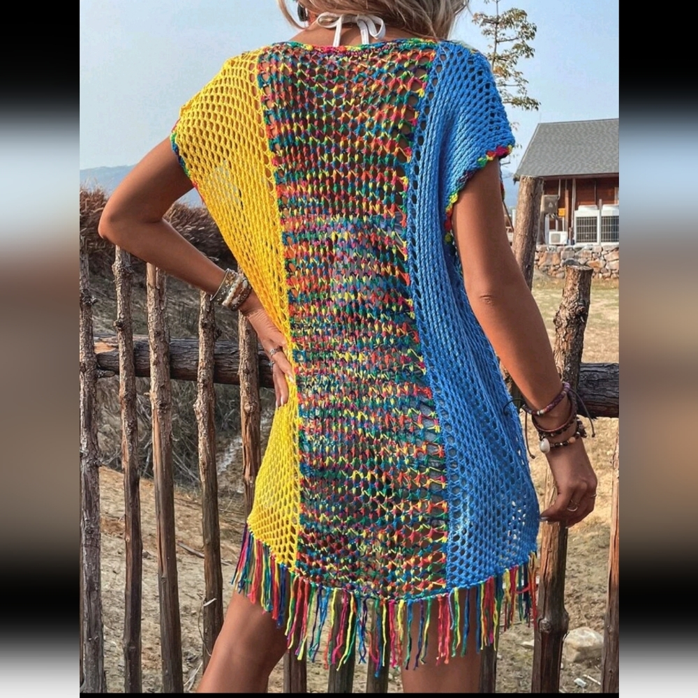 Crochet Fringe Oversized Top - Picture 2 of 8